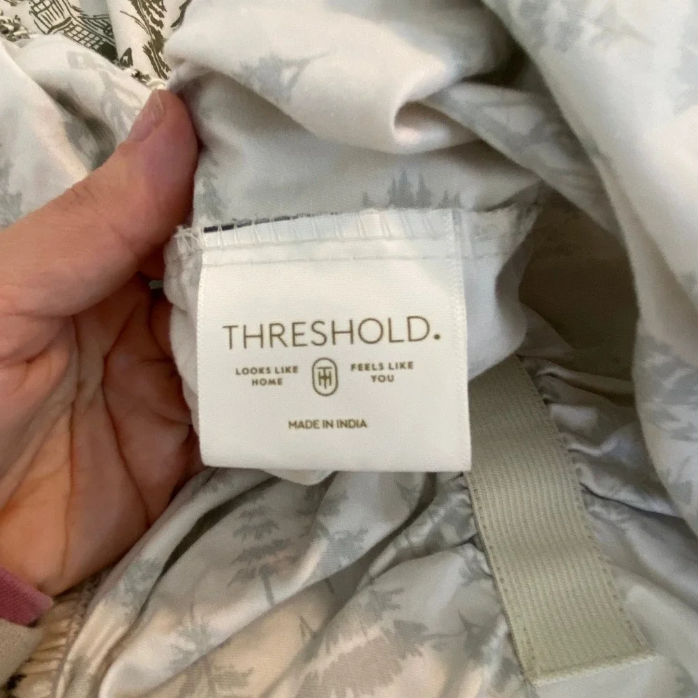 Threshold Twin XL 100% Cotton 400-Thread-Count Christmas Holiday Sheet Set